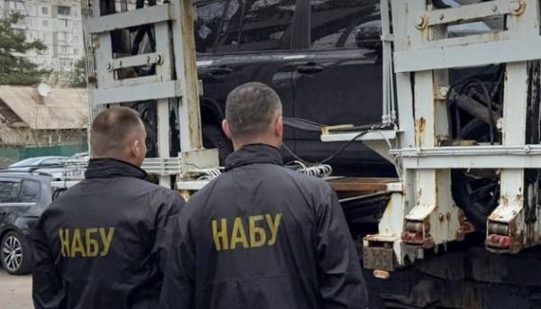 НАБУ викрило схему із завищеними цінами на постачання для Нацгвардії, восьмеро осіб отримали підозри.