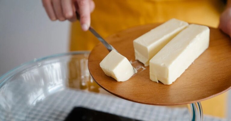 У Києві виявили підроблену польську молочну продукцію: третина зразків не відповідає стандартам 15 У Києві виявили підроблену польську молочну продукцію: третина зразків не відповідає стандартам 9