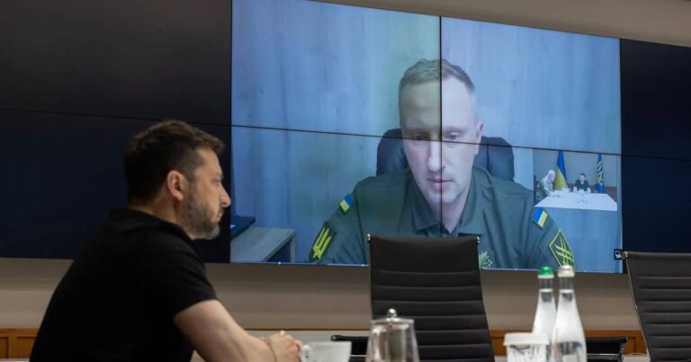Не "відбір": Українська Правда з'ясувала, для чого насправді зібрав військових командирів Зеленський. 8 Не "відбір": Українська Правда з'ясувала, для чого насправді зібрав військових командирів Зеленський. 6