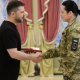 Перед Днем працівника охорони здоров'я Зеленський нагородив лікарів та бойових медиків державними відзнаками 11 Перед Днем працівника охорони здоров'я Зеленський нагородив лікарів та бойових медиків державними відзнаками 11