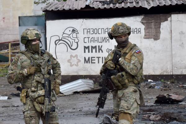 Росія обіцяє "золоті гори", але є нюанс: у бригаді "Рубіж" пояснили, як Москва обманює найманців 11 Росія обіцяє "золоті гори", але є нюанс: у бригаді "Рубіж" пояснили, як Москва обманює найманців 11