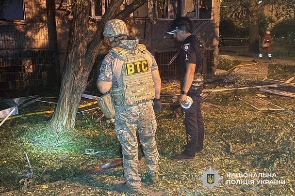 Росія вдарила по обласному центру, постраждали діти: у соцмережах повідомляють про палаючий "Епіцентр" 8 / © Поліція Сумської області