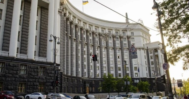 Відхід Свириденко з посади: хто очолить міністерства – слова депутата 18 Відхід Свириденко з посади: хто очолить міністерства – слова депутата 10