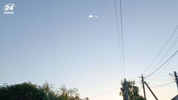 Україна, ймовірно, вперше вдарила балістичною ракетою по території Росії, повідомляє Bloomberg 7 Україна, ймовірно, вперше вдарила балістичною ракетою по території Росії, повідомляє Bloomberg 7