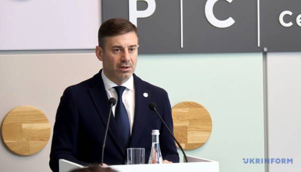 Цього року до уповноваженого з прав людини надійшло понад 3300 запитів від внутрішньо переміщених осіб.