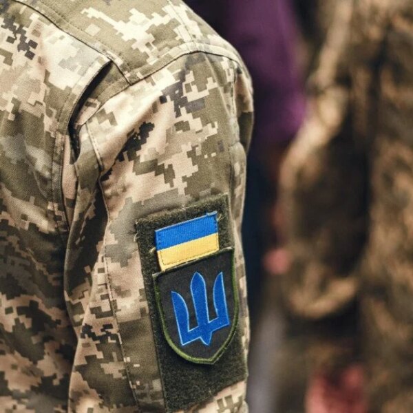 У територіальному центрі комплектування пояснили затримання журналіста Євгенія Шульгата: що відомо