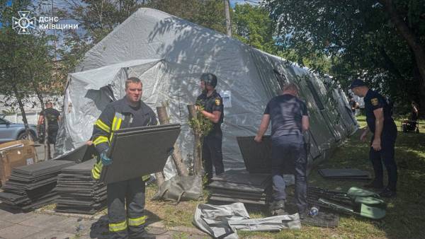 Вибухи у Вишневому поблизу Києва припинилися: з міста евакуювали понад шістсот мешканців 30