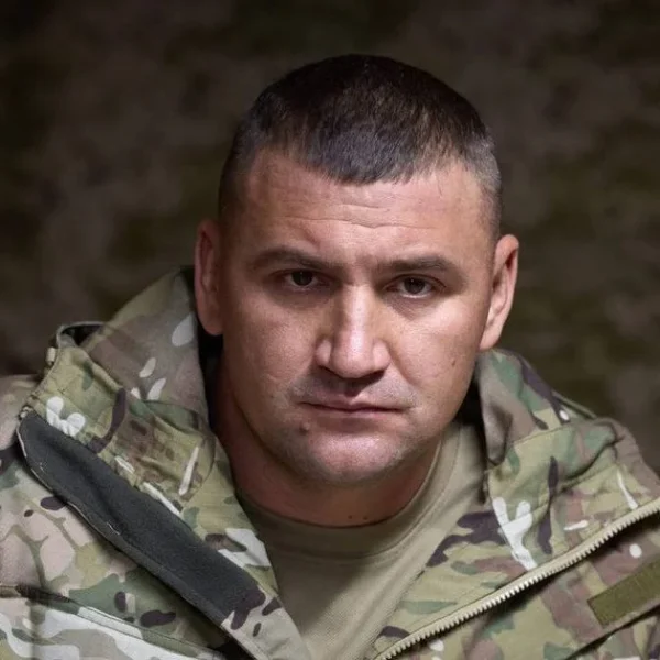 ПОРТАЛ новин 88 Об’єднання “Скеля” у скандалі: керівник отримав один із найжорсткіших покарань у військах