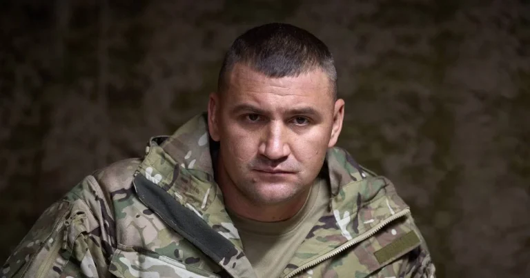 Об'єднання "Скеля" у скандалі: керівник отримав один із найжорсткіших покарань у військах 5 Об'єднання "Скеля" у скандалі: керівник отримав один із найжорсткіших покарань у військах 4