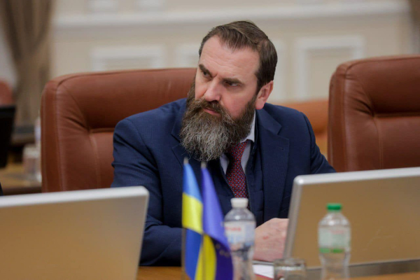 Оксен Лісовий більше не очолюватиме Міністерство освіти і науки – хто займе його місце на чолі МОН 11 Оксен Лісовий більше не очолюватиме Міністерство освіти і науки – хто займе його місце на чолі МОН 11