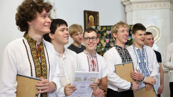 Стипендії за ЗНО - 2026 - у Львові випускники одержать значні виплати за відмінні результати 15 Стипендії за ЗНО - 2026 - у Львові випускники одержать значні виплати за відмінні результати 15