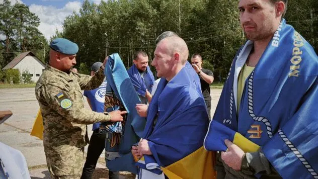 Україна визволила з неволі десятьох військових, що були позначені як зниклі безвісти — Зеленський 9