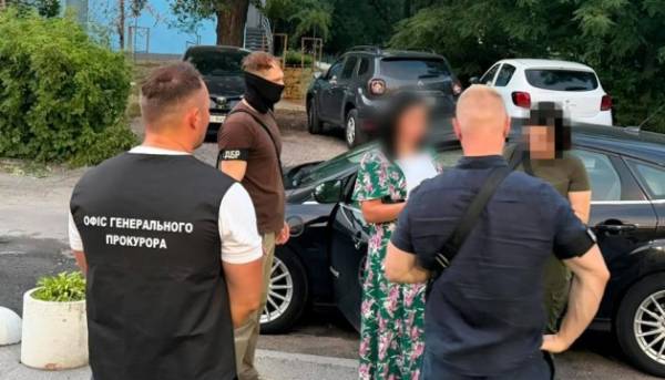 Службовицю Генштабу підозрюють у отриманні неправомірної вигоди за допомогу у видачі фальшивих документів про інвалідність.