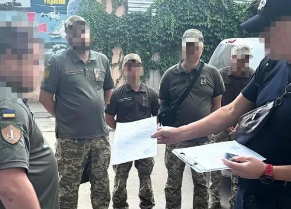 10 військовослужбовцям ТЦК в Одесі повідомили про підозру у катуванні та незаконному затриманні.