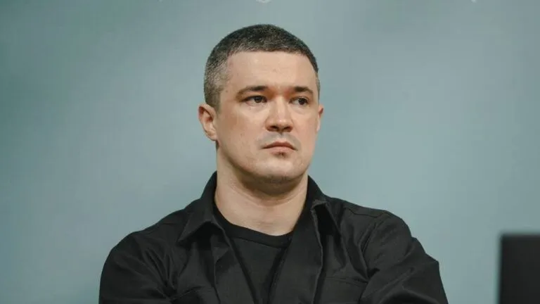 Михайло Федоров подав декларацію після звільнення: яку зарплату отримав у 2026 році 2 Фото до статті