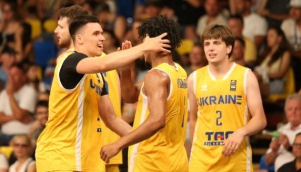 ПОРТАЛ новин 103 Юнацькі команди України з баскетболу 3х3 демонструють успішні виступи в Лізі націй.