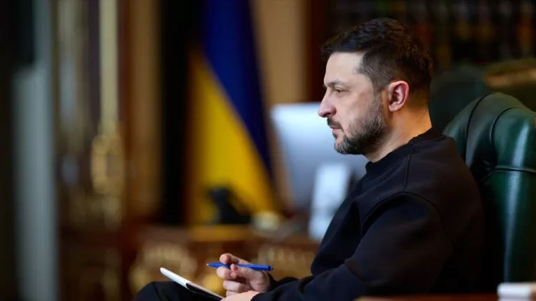 Володимир Зеленський окреслив три основні аспекти стратегії припинення конфлікту. 2 Фото до статті