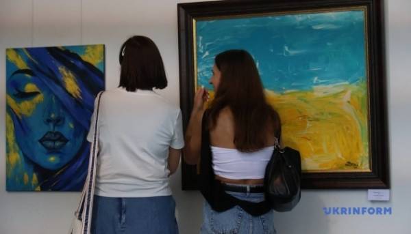 У столиці запрацювала експозиція, присвячена Дню Незалежності України. 14