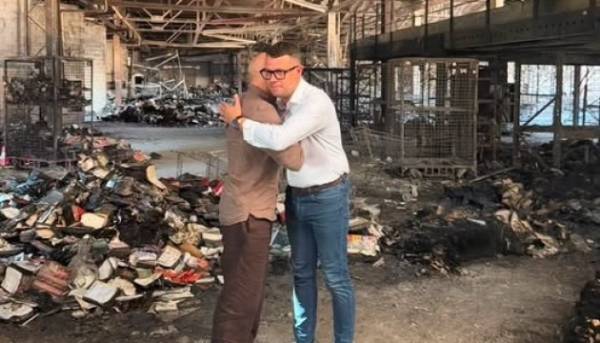 Міністр культури Литви відвідав зруйнований Росією склад книг у Харкові