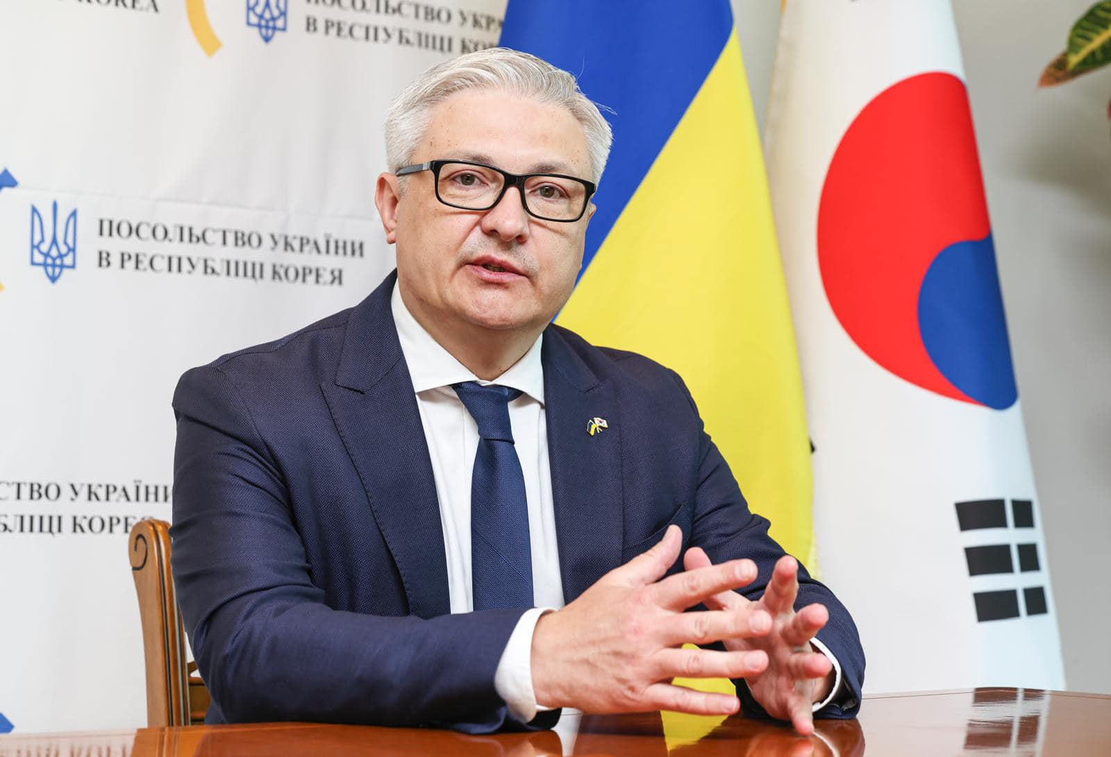 Україна продовжує залучати міжнародних партнерів для повернення цивільних, дітей та військовополонених – МЗС ➜ ZMINA 2
