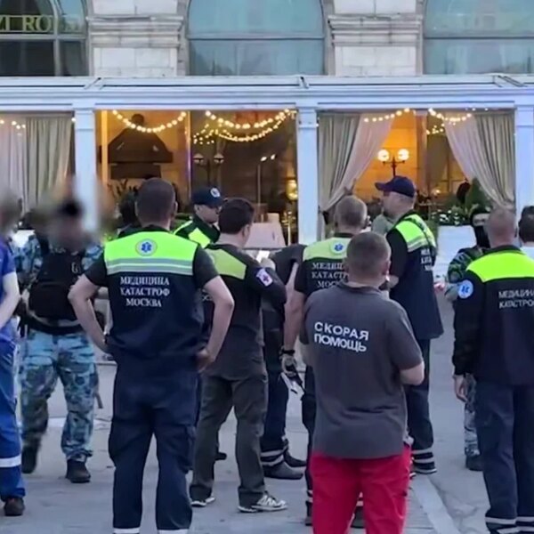 Вибух у московському центрі: ресторан, де перебували високопосадовці, зазнав нападу з бомбою, троє загиблих.