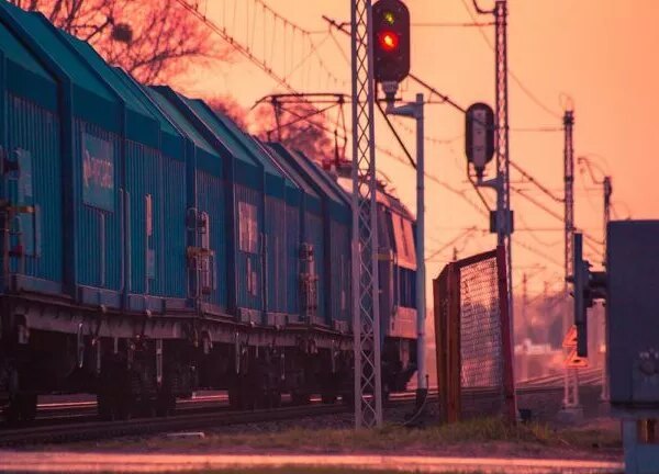 Доступ до платних залів очікування на вокзалах Укрзалізниці зробили безкоштовним через затримки рейсів