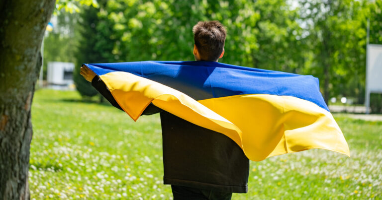 28 дітей та підлітків визволили з окупації, зокрема хлопці, яких хотіли призвати до армії Росії ➜ ZMINA 19 28 дітей та підлітків визволили з окупації, зокрема хлопці, яких хотіли призвати до армії Росії ➜ ZMINA 18