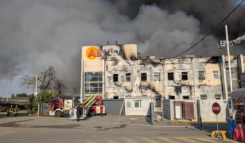У Стоянці російська атака знищила розподільчий центр мережі “Аврора”