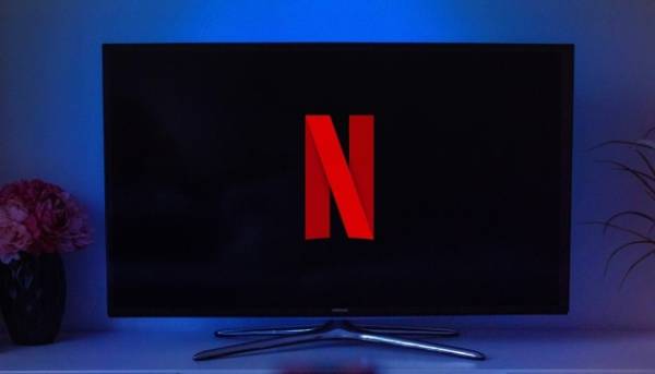 Netflix купив біографічний фільм “Аведон”, показ заплановано цього року