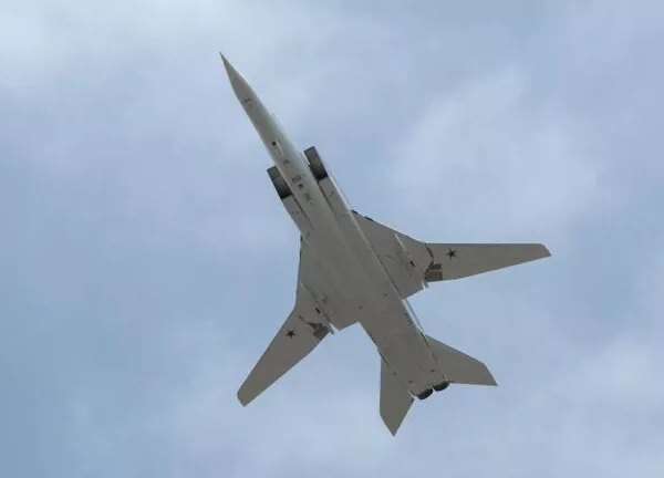Ту-22М3: основні характеристики та небезпека Ту-22М3: його небезпека та ключові характеристики