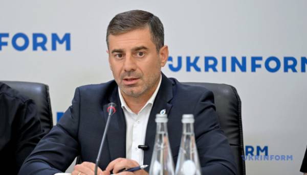 Дмитро Лубінець заявив, що ведуться переговори про звільнення 28 українських журналістів, яких внесено до окремого списку для обміну.