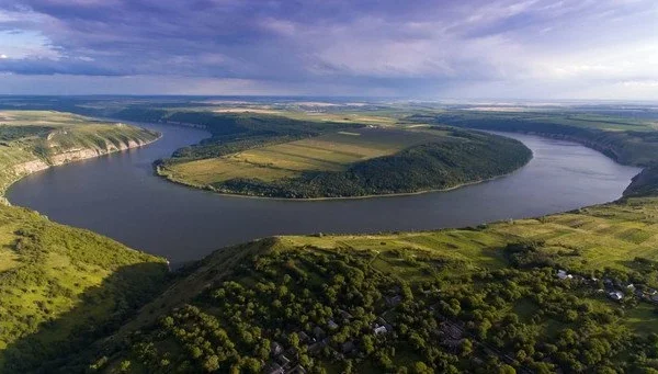 Незабутній серпневий відпочинок в Україні: 5 найкращих напрямків