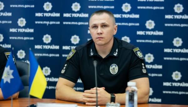 Служба безпеки України висунула підозри 76 керівникам Територіальних центрів комплектування та соціальної підтримки (ТЦК та СП) різних рангів, як повідомив Цуцкірідзе. 19 Служба безпеки України висунула підозри 76 керівникам Територіальних центрів комплектування та соціальної підтримки (ТЦК та СП) різних рангів, як повідомив Цуцкірідзе. 19