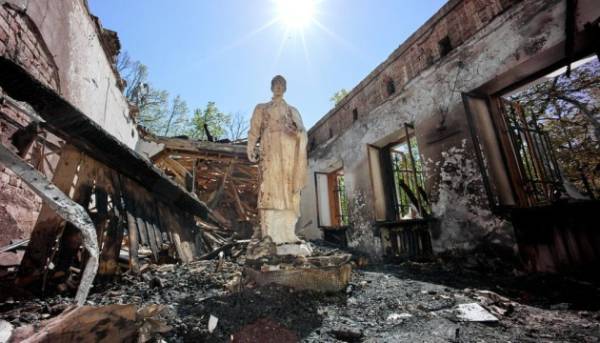 ПОРТАЛ новин 101 Росія пошкодила в Україні майже 2000 об’єктів культурної спадщини від початку повномасштабного вторгнення.