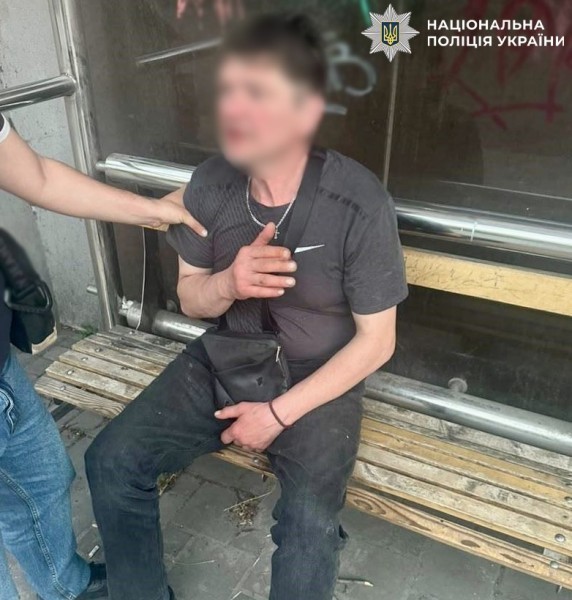 У Києві постане перед судом 52-річний чоловік за розбещення неповнолітньої ➜ ZMINA 15 У Києві постане перед судом 52-річний чоловік за розбещення неповнолітньої ➜ ZMINA 11