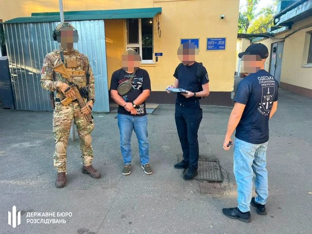 Оголошення підозри фігуранту справи про катування в одеському РТЦК / © Державне бюро розслідувань