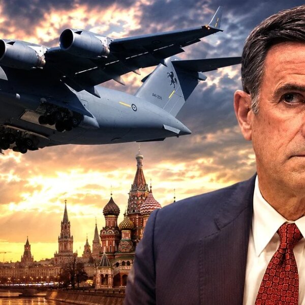 Неофіційні переговори Раткліффа в Кремлі: Україна, Іран чи нове збройне протистояння – що відомо про візит