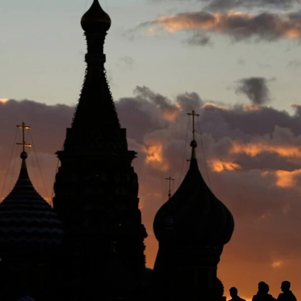 Нова група дронів прямувала до Москви
