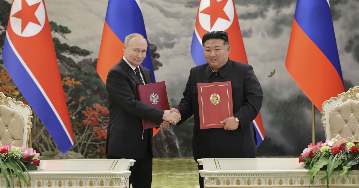Путін та Кім Чен Ин Путін та Кім Чен Ин