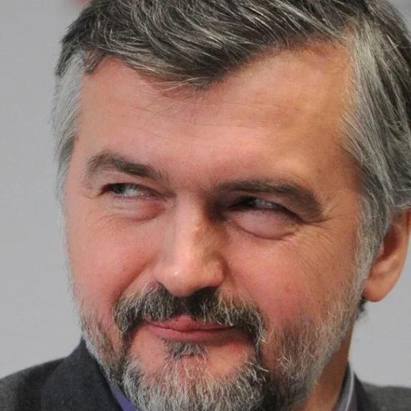 У ВЕБ звільнили провідного економіста після резонансних висловлювань про війну: які його прогнози