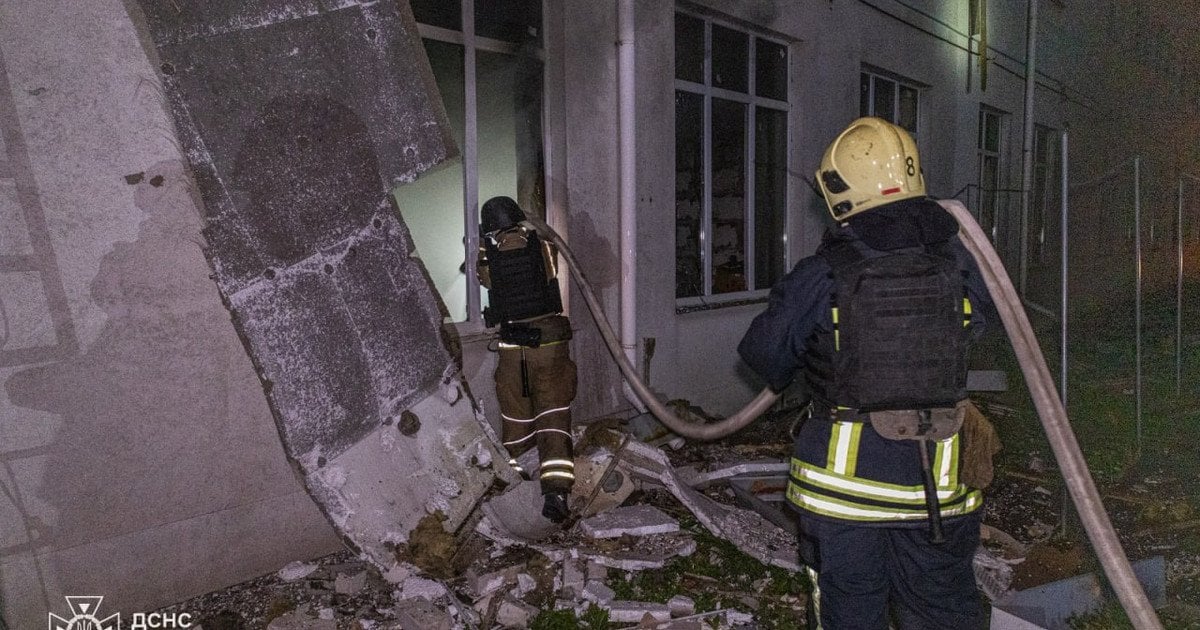 Рятувальники Рятувальники
