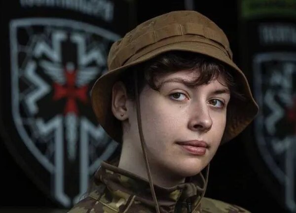 Від мистецтвознавства до дронів: загинула парамедикиня і волонтерка Єва Ройтер