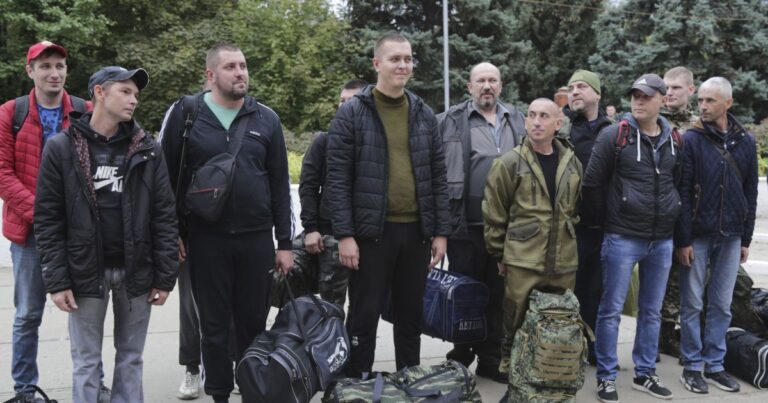Росія розпочала приховані закриття кордонів для чоловіків – "АТЕШ" 4