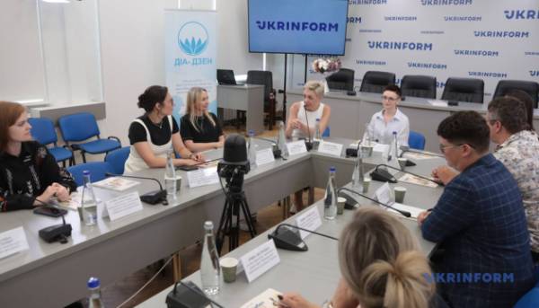 У Києві відбулася презентація довідника для тих, хто має цукровий діабет 2-го типу. 13 У Києві відбулася презентація довідника для тих, хто має цукровий діабет 2-го типу. 13
