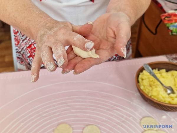 Чи готувала Одарка карася для Карасів? 21 Чи готувала Одарка карася для Карасів? 21