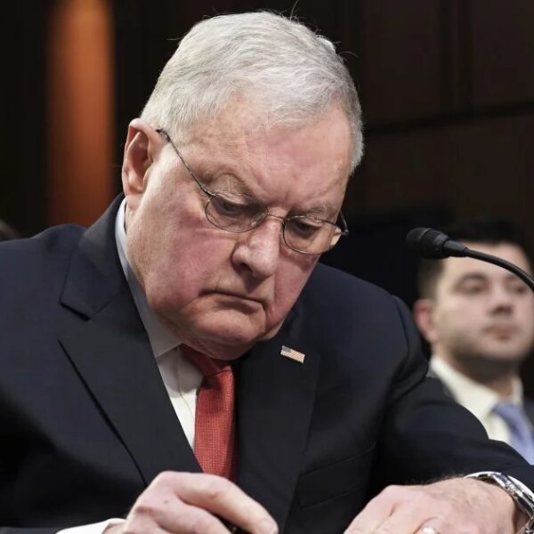 Келлог розповів про причини нападу Росії на Київ під час його візиту