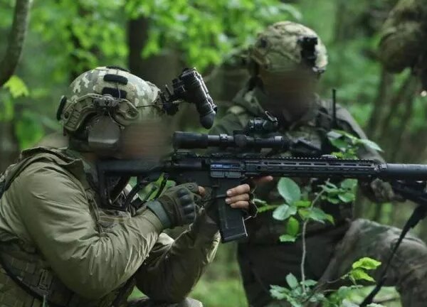 30 росіян потрапили в полон після того, як бійці ССО звільнили Андріївку-Клевцове.