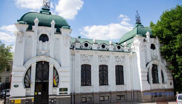 Історії та факти краєзнавчого музею в Кропивницькому: нова редакція