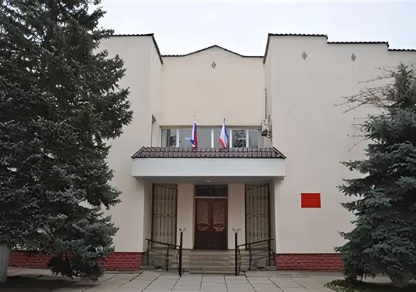 Кримську суддю-колаборантку засудили на 11 років за державну зраду ➜ ZMINA
