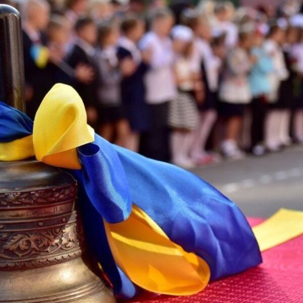 Підвищення зарплат вчителям на 20% та подвійні стипендії: коли очікувати змін